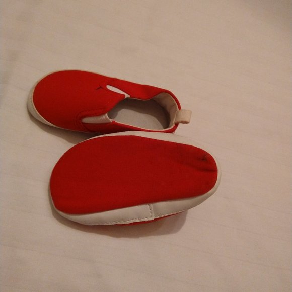 infant slip on shoes, red, 3, unknown - Picture 3 of 3